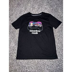 Old Navy Boys Black "Adventure Mode" short sleeve shirt‎ size 6/7